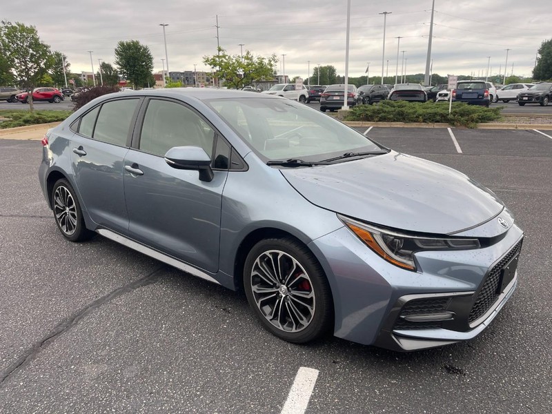 Toyota Corolla Vehicle Image 02