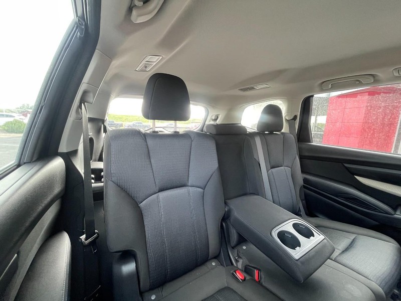 Subaru Ascent Vehicle Image 04