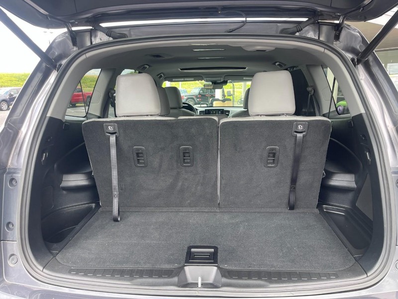 Honda Pilot Vehicle Image 16