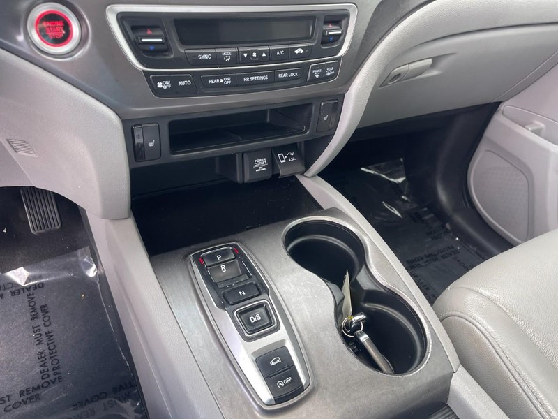 Honda Pilot Vehicle Image 32