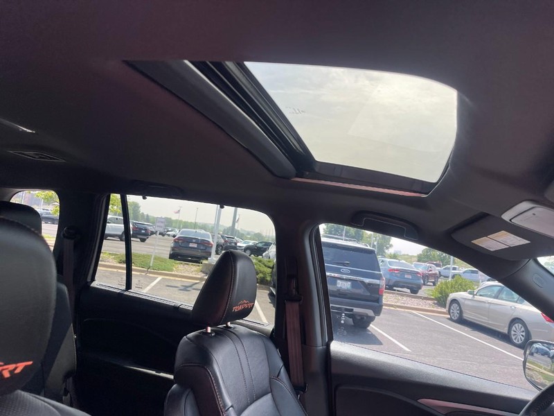 Honda Passport Vehicle Image 10