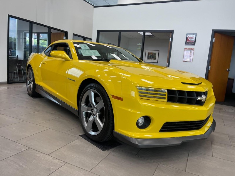 Chevrolet Camaro Vehicle Image 02