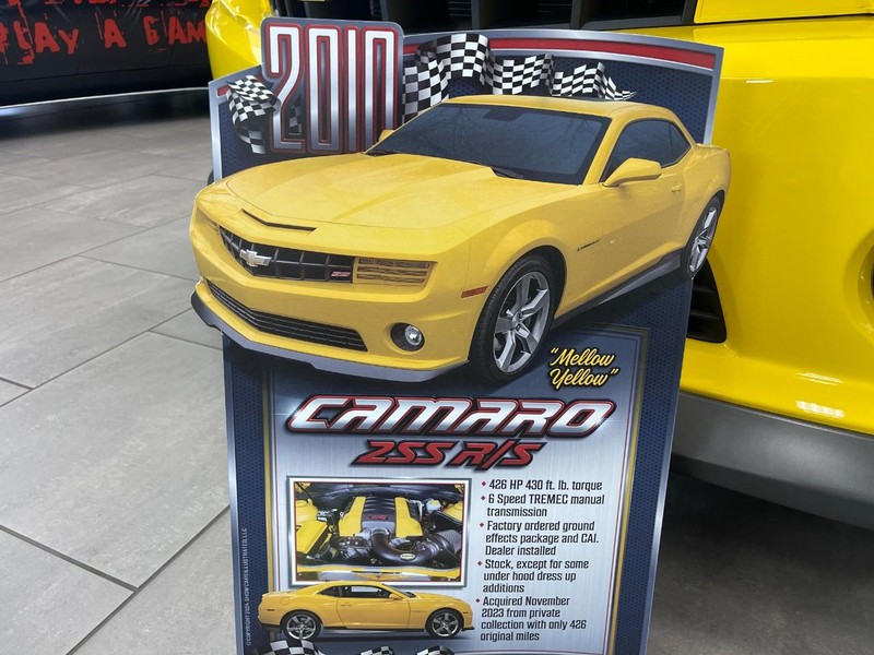 Chevrolet Camaro Vehicle Image 35