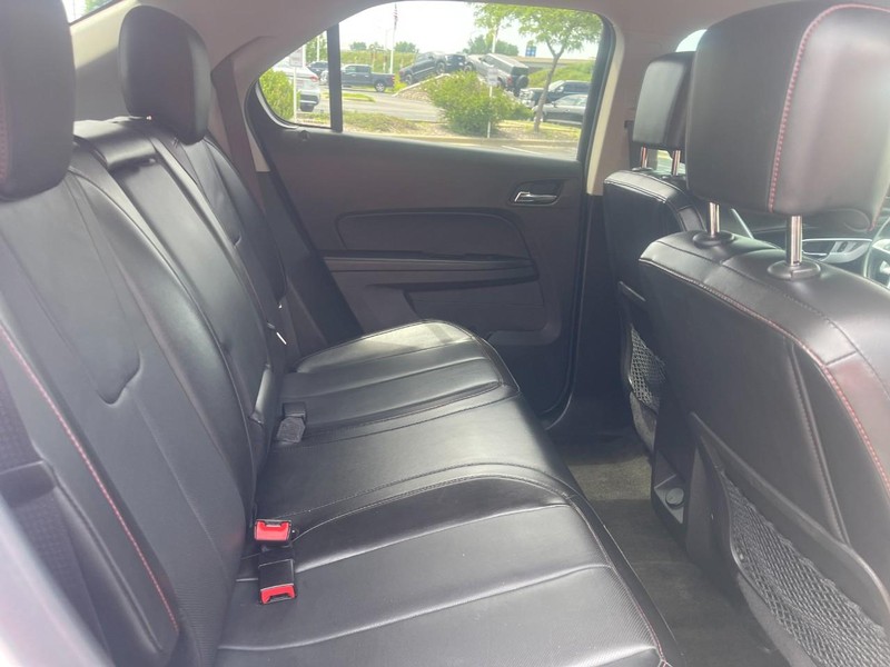 Chevrolet Equinox Vehicle Image 08