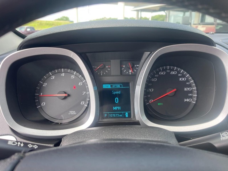 Chevrolet Equinox Vehicle Image 19