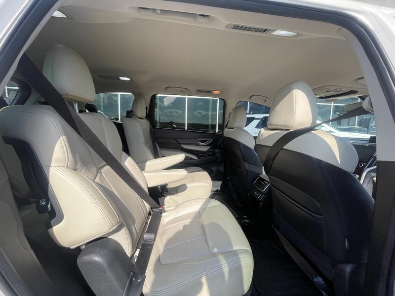 Subaru Ascent Vehicle Image 03