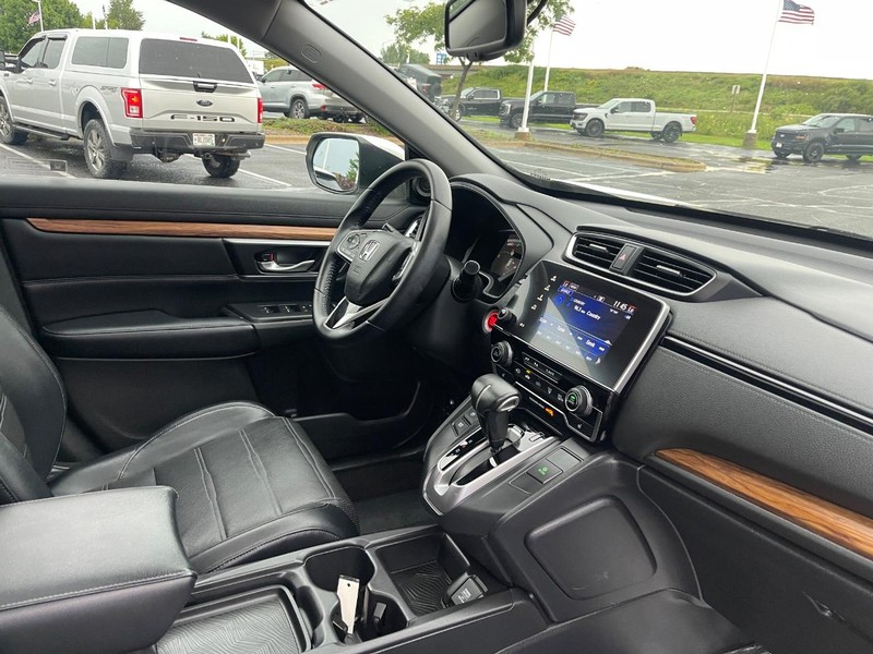 Honda CR-V Vehicle Image 09