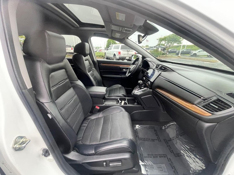 Honda CR-V Vehicle Image 13