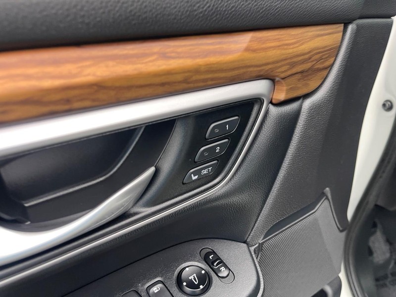 Honda CR-V Vehicle Image 20