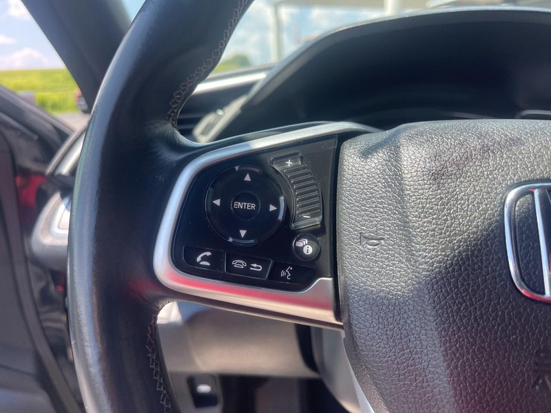 Honda Civic Coupe Vehicle Image 19