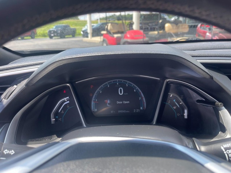 Honda Civic Coupe Vehicle Image 21