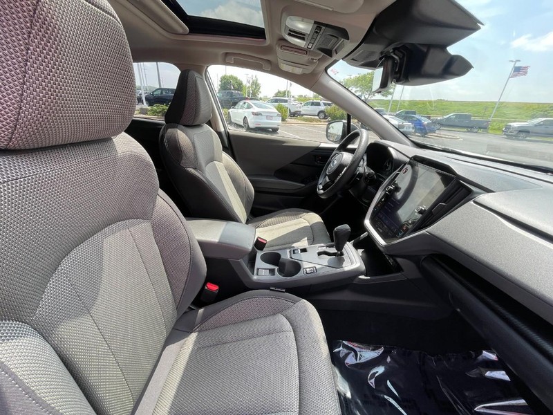Subaru Crosstrek Vehicle Image 11