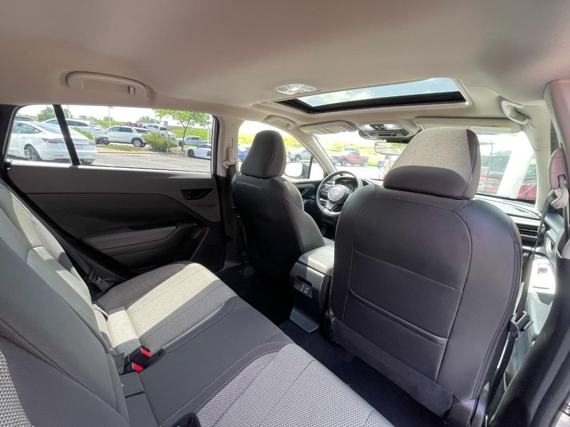 Subaru Crosstrek Vehicle Image 14
