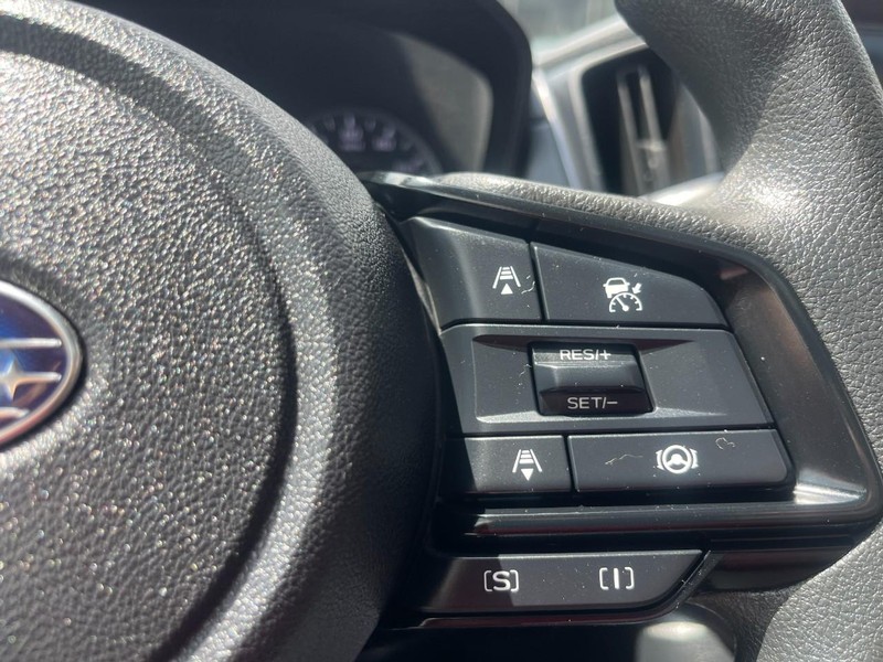 Subaru Crosstrek Vehicle Image 24