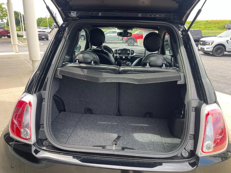 FIAT 500e Vehicle Image 13