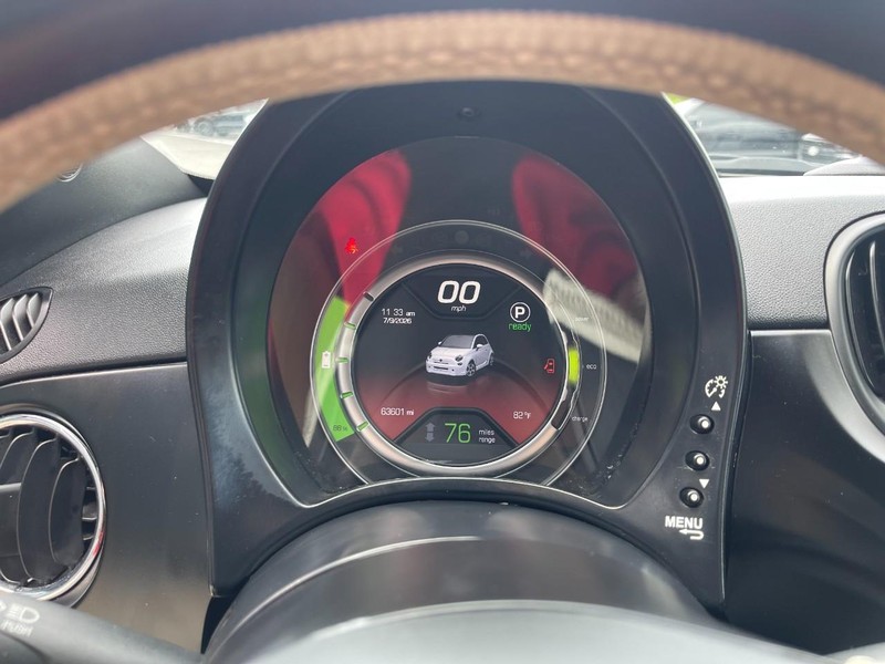 FIAT 500e Vehicle Image 19