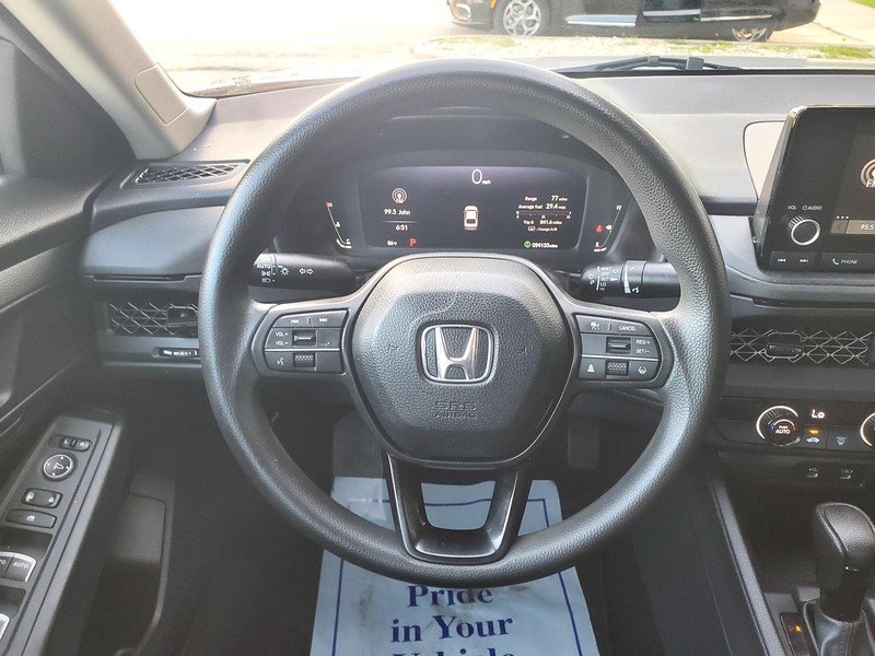 Honda Accord Sedan Vehicle Image 09