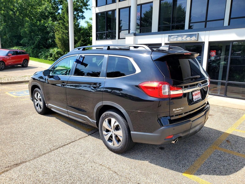 Subaru Ascent Vehicle Image 07