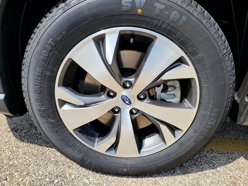 Subaru Ascent Vehicle Image 18