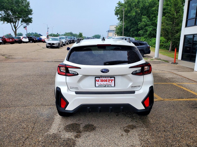 Subaru Crosstrek Vehicle Image 06