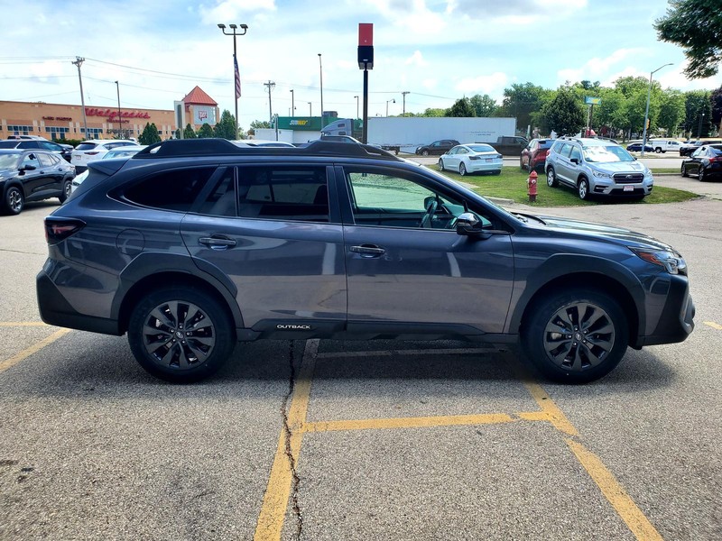 Subaru Outback Vehicle Image 04