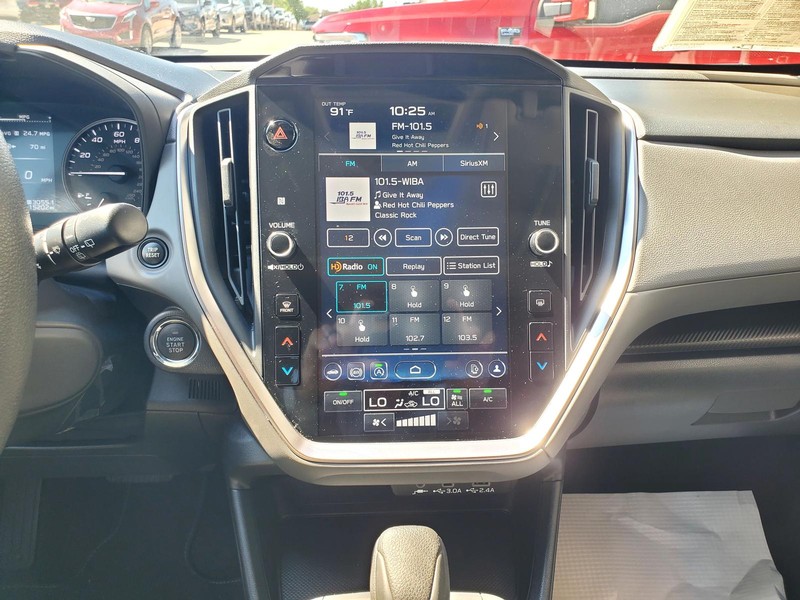 Subaru Crosstrek Vehicle Image 10