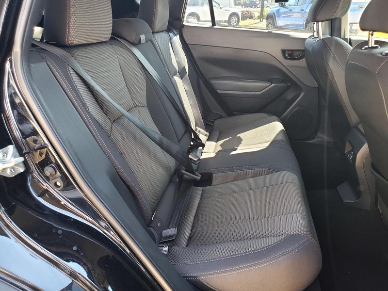 Subaru Crosstrek Vehicle Image 15