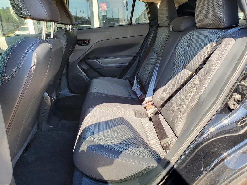 Subaru Crosstrek Vehicle Image 16