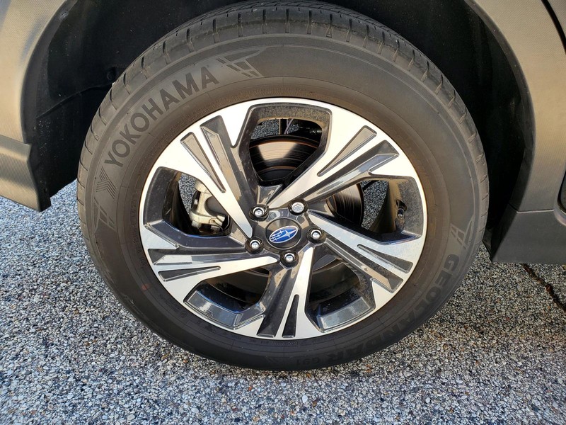 Subaru Crosstrek Vehicle Image 18