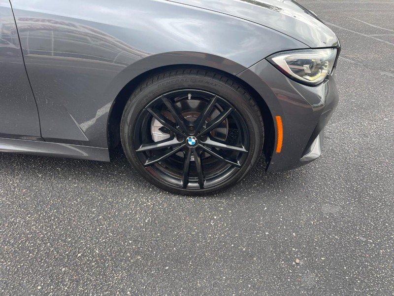 BMW 3 Series Vehicle Image 07