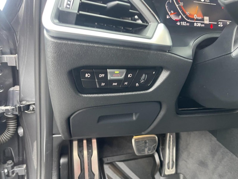 BMW 3 Series Vehicle Image 23