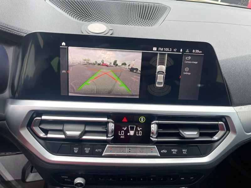 BMW 3 Series Vehicle Image 30