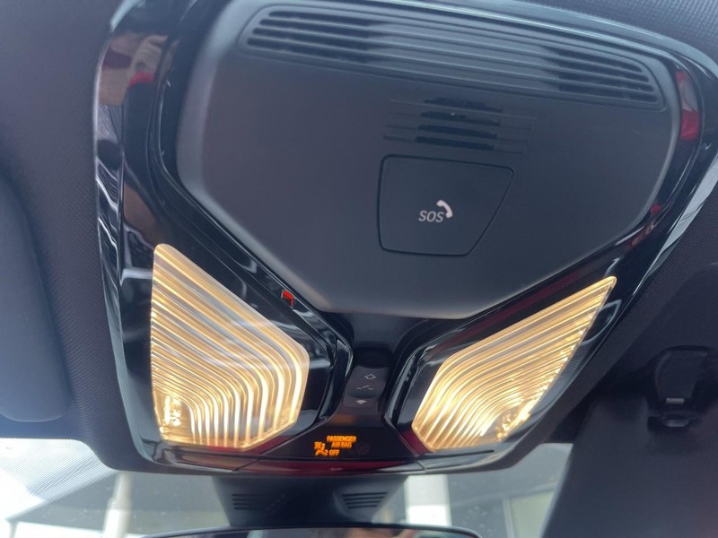 BMW 3 Series Vehicle Image 34