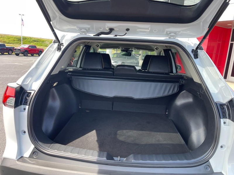 Toyota Corolla Cross Vehicle Image 16