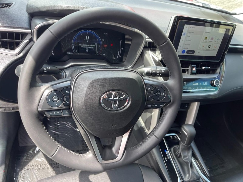 Toyota Corolla Cross Vehicle Image 22