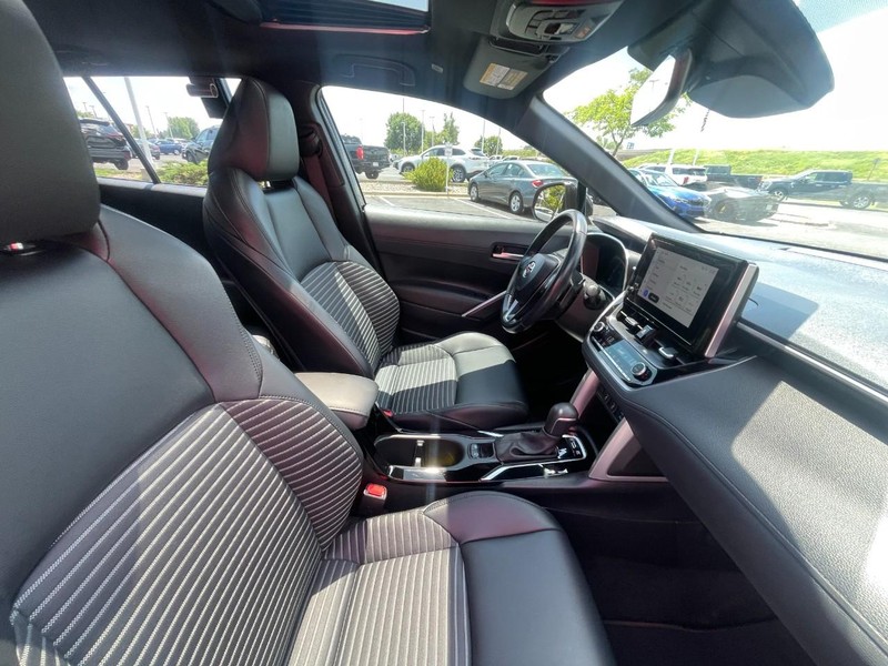 Toyota Corolla Cross Vehicle Image 11