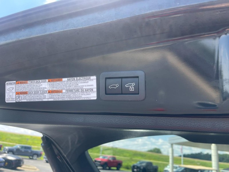 Toyota Corolla Cross Vehicle Image 16