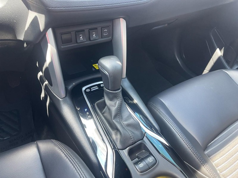 Toyota Corolla Cross Vehicle Image 29