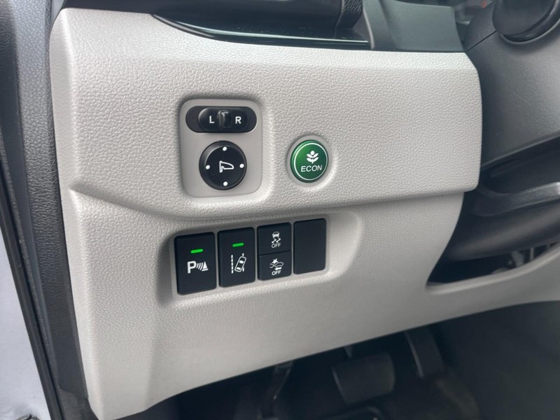 Honda Pilot Vehicle Image 26