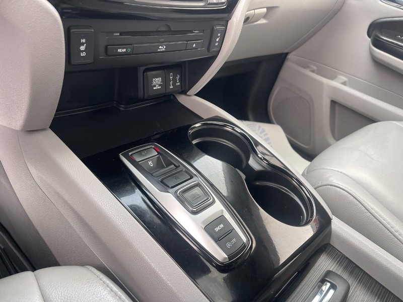 Honda Pilot Vehicle Image 33