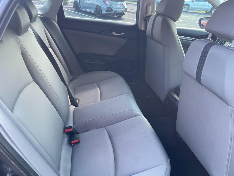 Honda Civic Sedan Vehicle Image 08