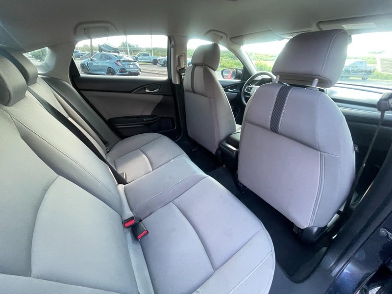 Honda Civic Sedan Vehicle Image 09