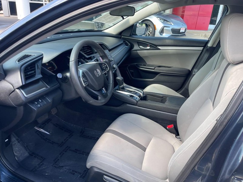 Honda Civic Sedan Vehicle Image 13