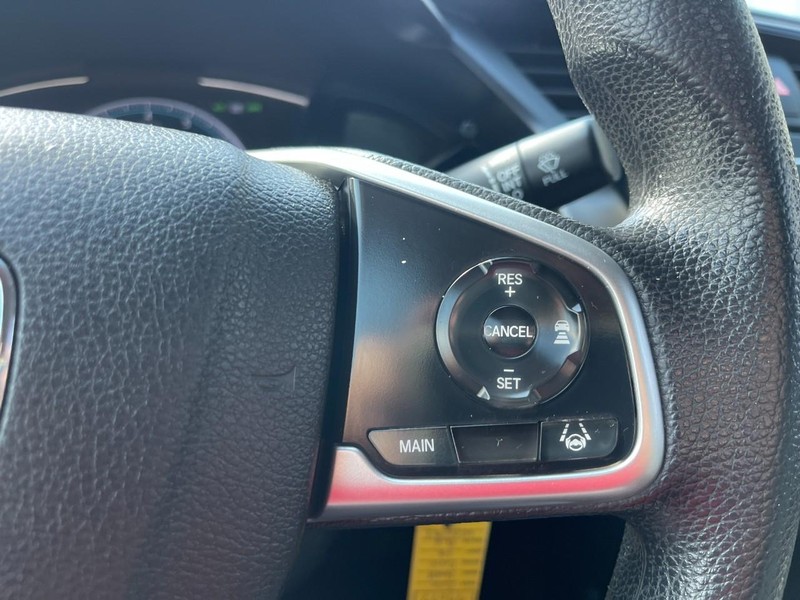 Honda Civic Sedan Vehicle Image 18
