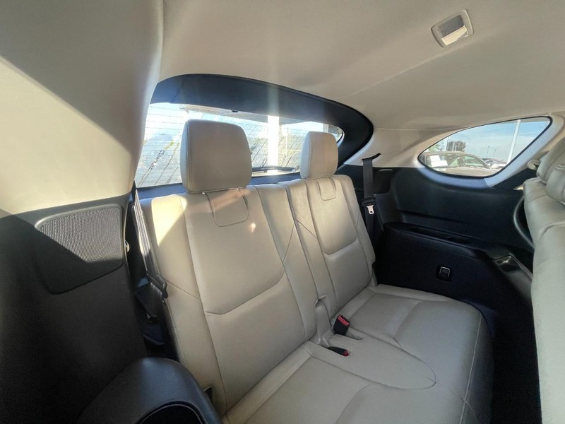 Mazda CX-9 Vehicle Image 09