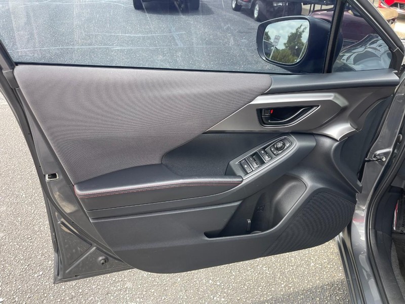 Subaru Impreza Vehicle Image 16
