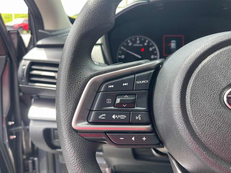 Subaru Impreza Vehicle Image 18