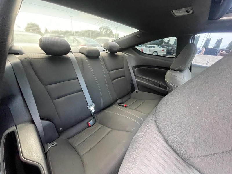 Honda Accord Coupe Vehicle Image 05