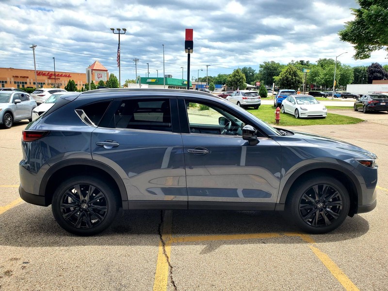 Mazda CX-5 Vehicle Image 04