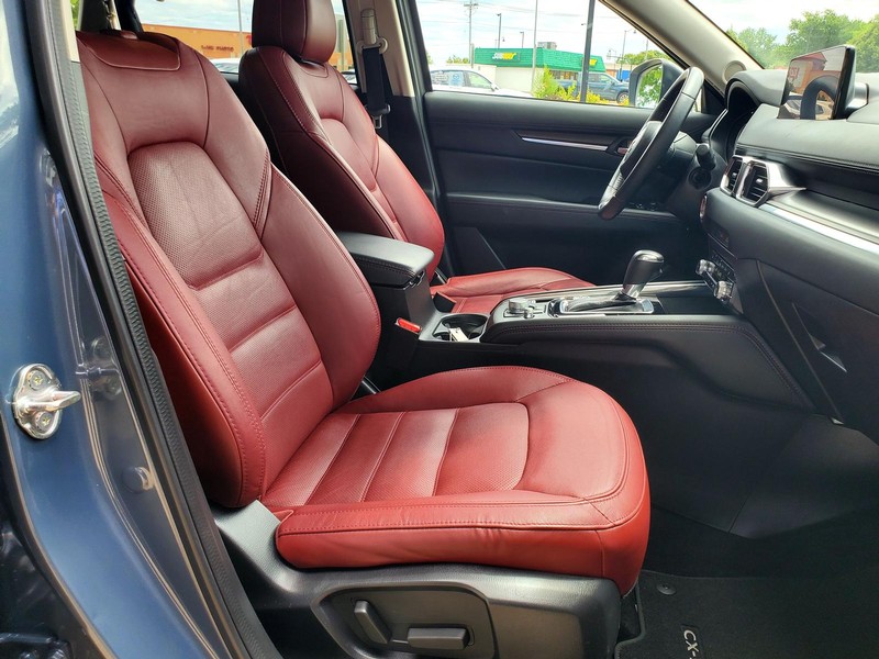 Mazda CX-5 Vehicle Image 14